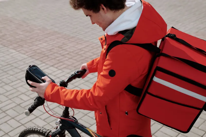 Your Hunger Is Already Scheduled: What Delivery Apps Know About You Before You Even Open Them