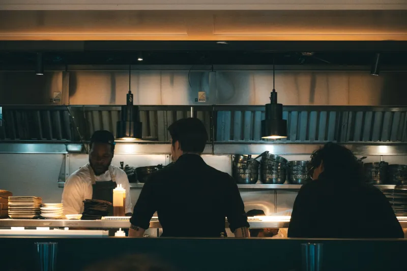 Why Some Restaurants Own the Dinner Rush — And Others Completely Unravel